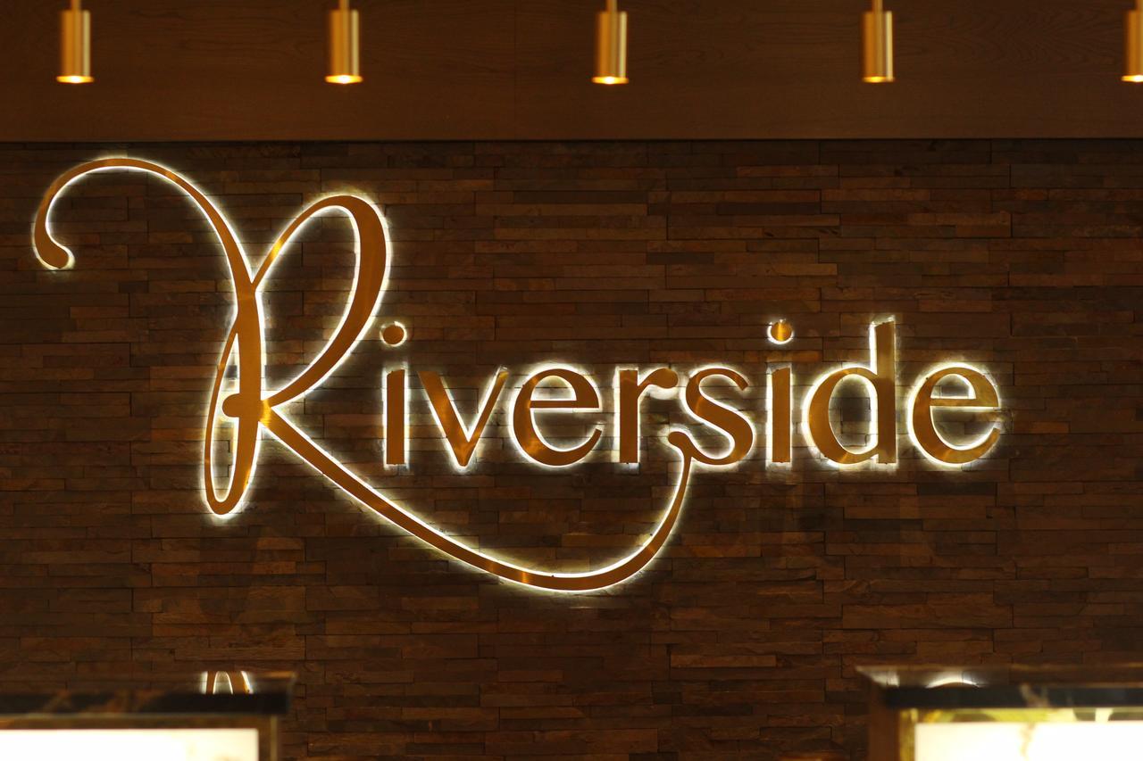 Riverside Lodge Hotel Irvine  Exterior foto